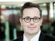 Dr. Günther  Dobrauz