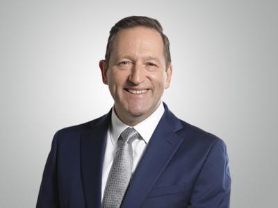 adrian_finighan