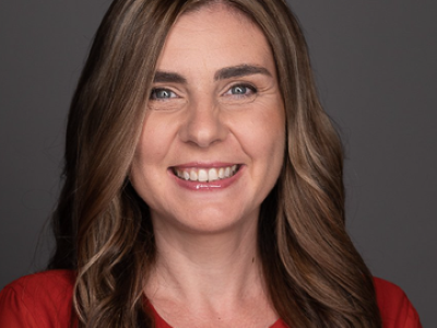 Photo of Dr. Ioana Petrescu