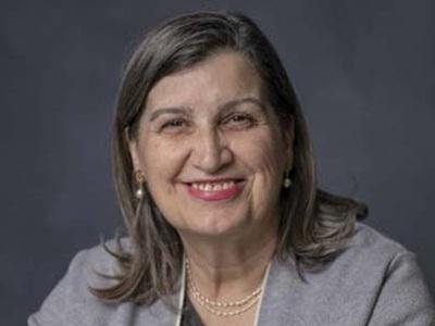 Prof. Lourdes Casanova