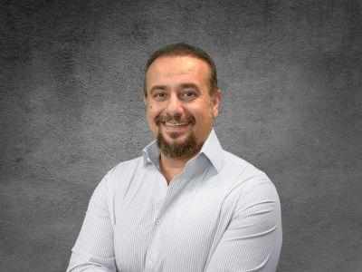 Mr. Mehdi Paryavi